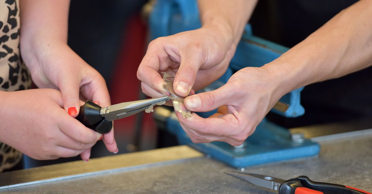 locksmith tools keys — Brentwood Locksmith NY